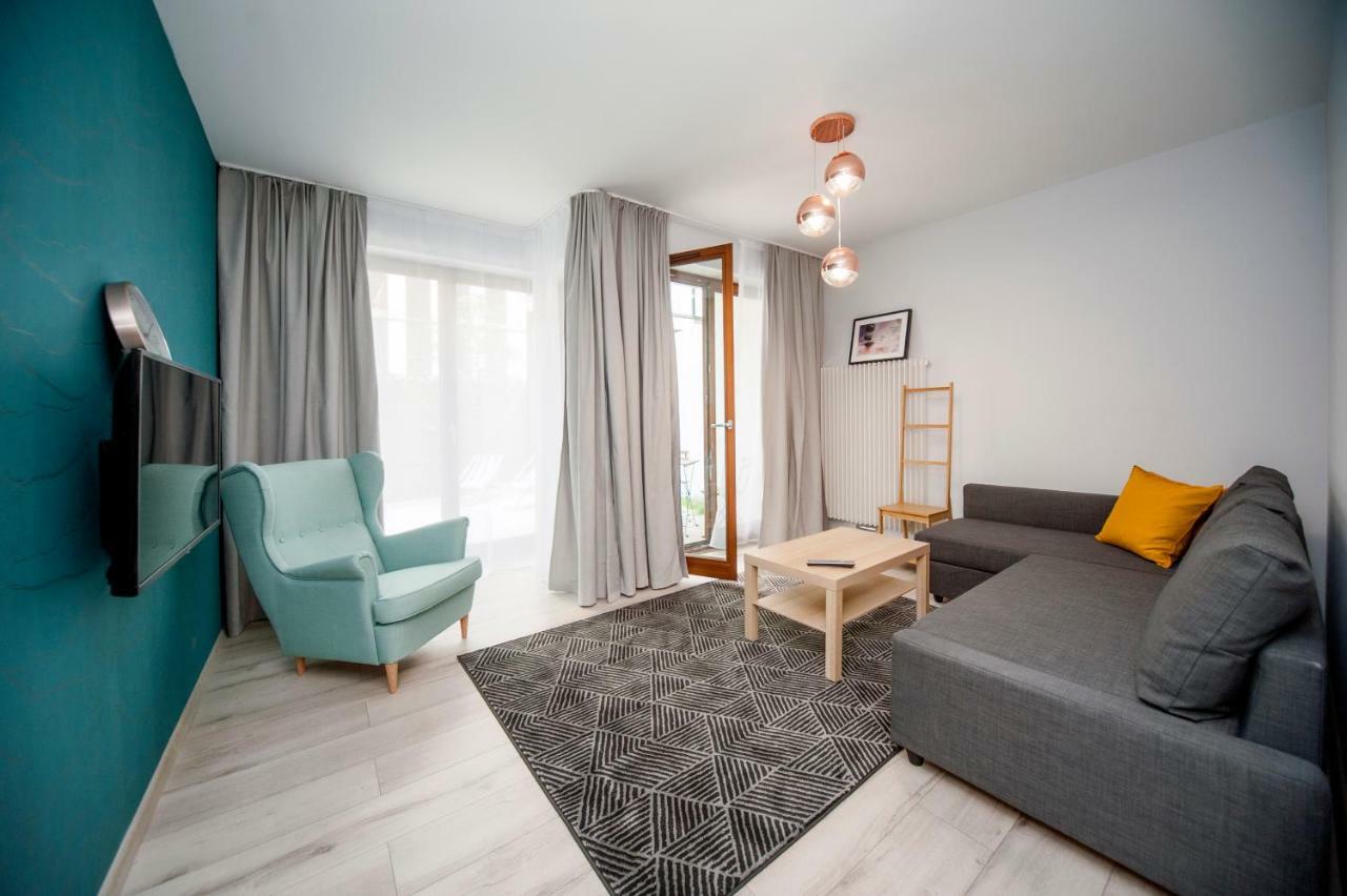 Very Berry - Maratonska 3 - Business Apartment, Garden, Check In 24H Πόζναν Εξωτερικό φωτογραφία