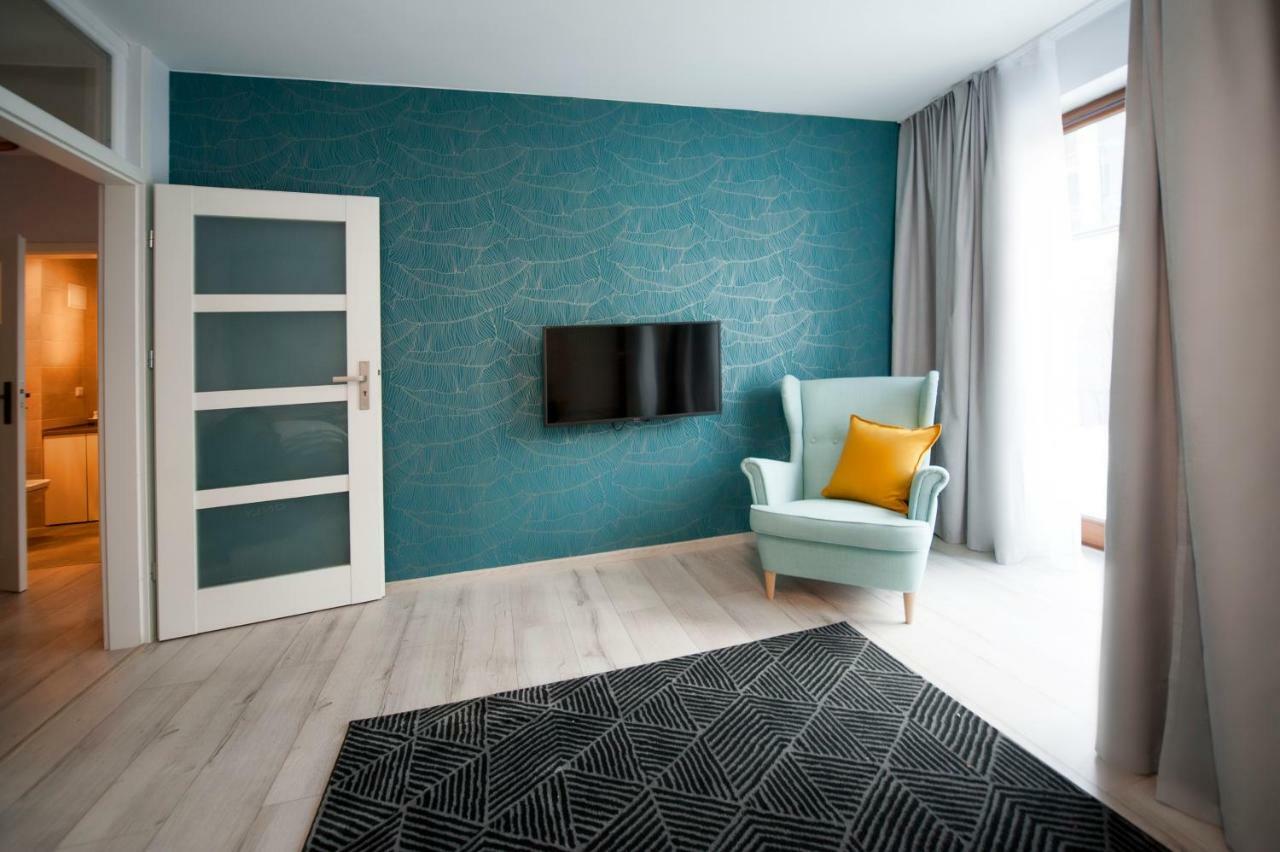 Very Berry - Maratonska 3 - Business Apartment, Garden, Check In 24H Πόζναν Εξωτερικό φωτογραφία